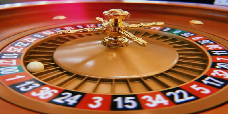 Hiểu về cơ hội và rủi ro trong chơi casino
